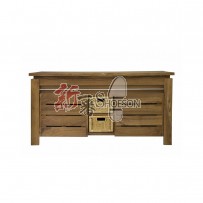 Akio Dresser